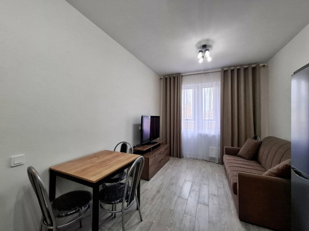 Купить квартиру в Москве. Вариант № 8061809, 6, площадь - квм, цена 15000000 рублей