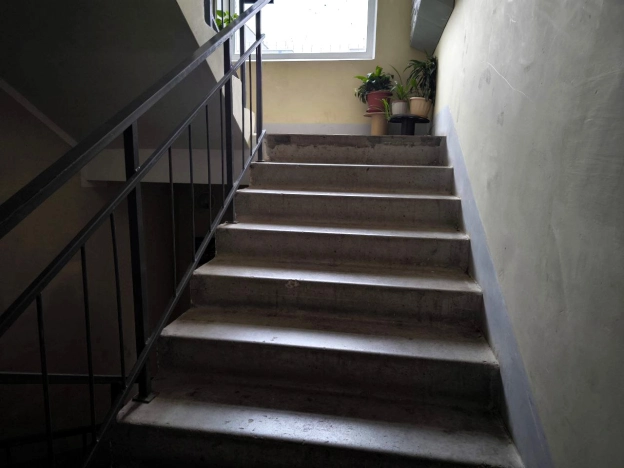 Купить однокомнатную квартиру в Калужской области. Вариант № 13362, 14, площадь -  квм, цена 2650000 рублей