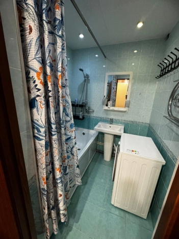 Купить квартиру в Свободном. Вариант № 10586405, 5, площадь -  квм, цена 12058000 рублей