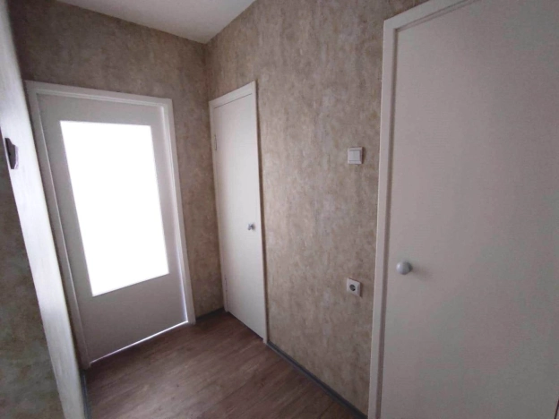 Купить квартиру в Омске. Вариант № 215222, 10, площадь -  квм, цена 5400000 рублей