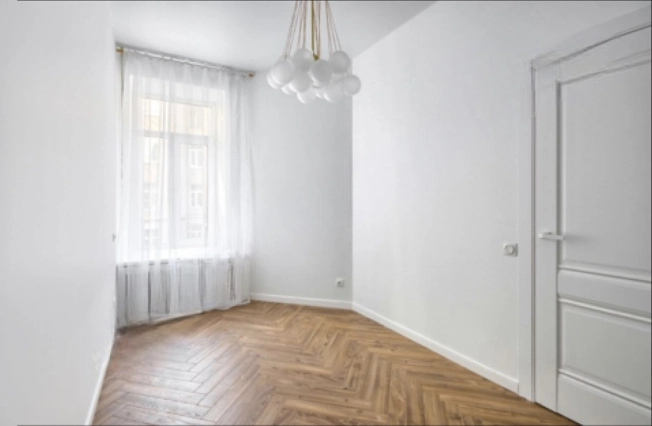 Купить трехкомнатную квартиру у метро Петроградская в Санкт-Петербурге. Вариант № 1631876, 10, площадь -  квм, цена 30000000 рублей