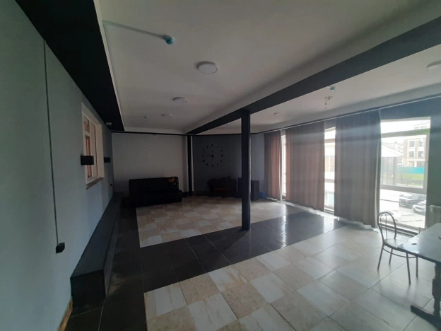 Снять коммерческую недвижимость в Тобольске. Вариант № 10329247, 0, площадь -  квм, цена 170000 рублей