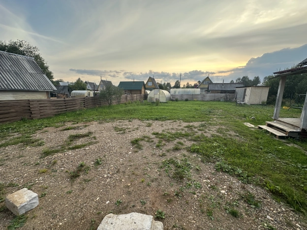 Купить земельный участок в Республике Коми. Вариант № 2118544, 6, площадь -  квм, цена 550000 рублей