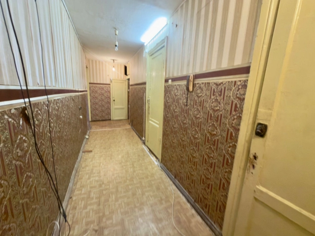 Купить квартиру в Москве. Вариант № 8821971, 7, площадь -  квм, цена 27000000 рублей