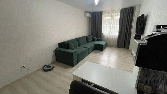 Купить однокомнатную квартиру в Краснодаре. Вариант № 8373381, 4, площадь -  квм, цена 5300000 рублей