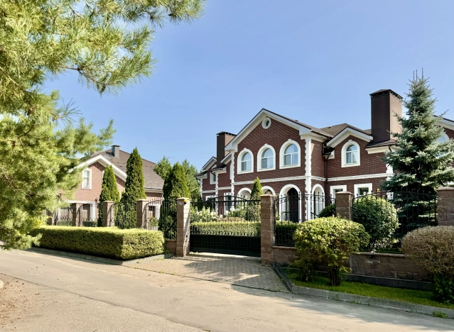 Купить дом у метро Румянцево в Москве. Вариант № 17471, 2, площадь -  квм, цена 379990000 рублей