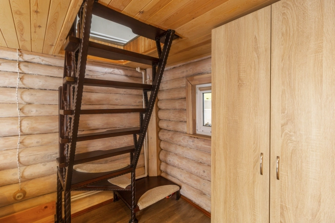 Купить дом в Омске. Вариант № 18181, 7, площадь -  квм, цена 4900000 рублей