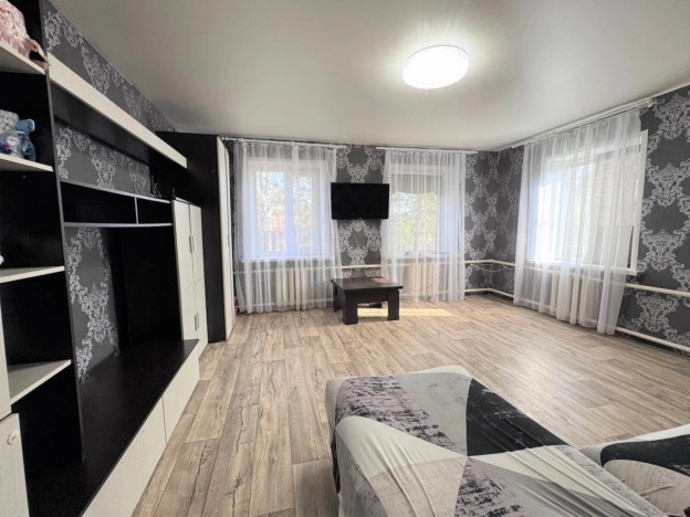 Купить дом в Балакове. Вариант № 36590, 13, площадь -  квм, цена 8500000 рублей