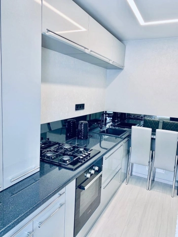 Купить однокомнатную квартиру в Вологодской области. Вариант № 9827311, 6, площадь -  квм, цена 6970000 рублей