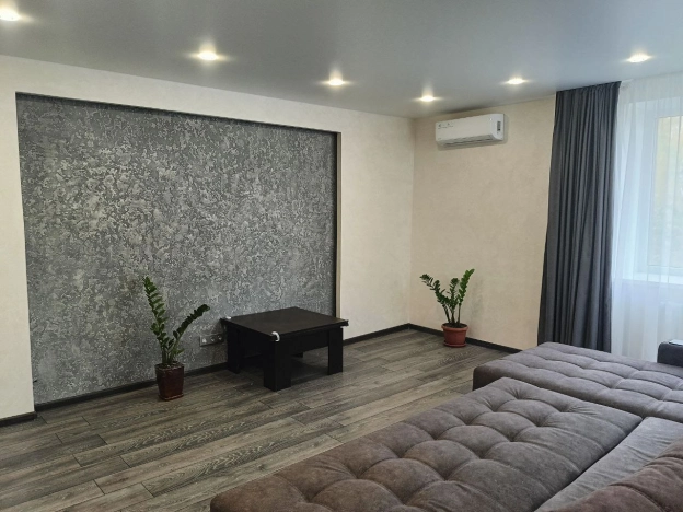 Купить двухкомнатную квартиру в Микрорайоне Юго-Восточный в Белгороде. Вариант № 27135, 1, площадь -  квм, цена 6500000 рублей