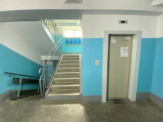 Купить трехкомнатную квартиру в районе Советский в Новосибирске. Вариант № 51811, 4, площадь -  квм, цена 6350000 рублей