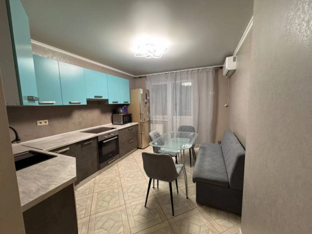 Купить однокомнатную квартиру в Калужской области. Вариант № 10008012, 1, площадь -  квм, цена 6900000 рублей