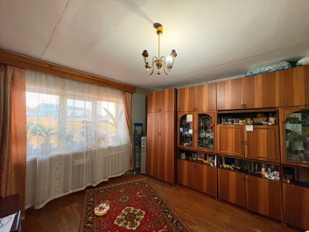 Купить двухкомнатную квартиру на улице Загорская в Волгограде. Вариант № 7713242, 3, площадь -  квм, цена 3300000 рублей