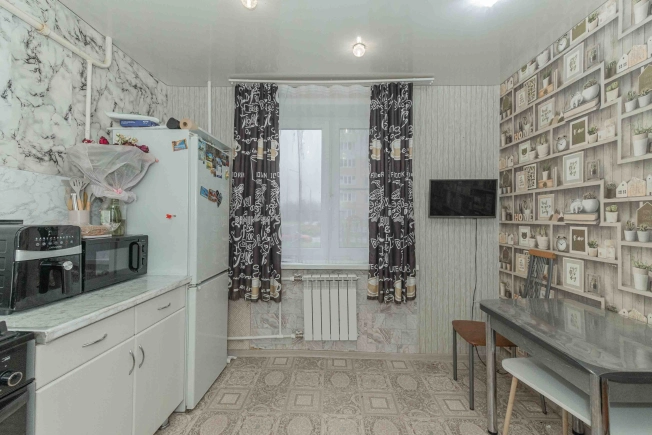 Купить трехкомнатную квартиру на улице Молодёжная в Владимирской области. Вариант № 9123976, 27, площадь -  квм, цена 3600000 рублей