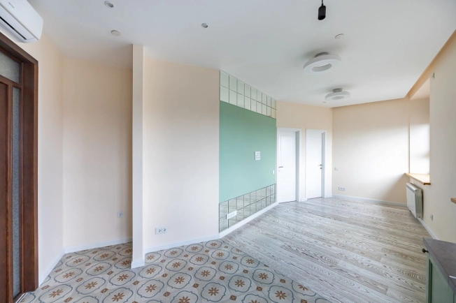 Купить квартиру в Москве. Вариант № 8621878, 3, площадь -  квм, цена 24000000 рублей