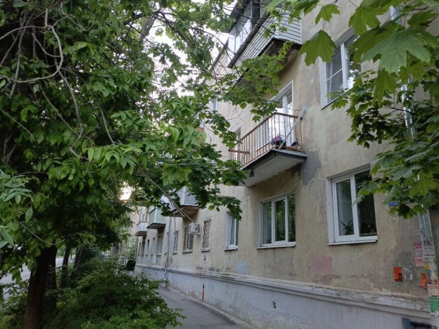 Купить однокомнатную квартиру в районе Октябрьский в Владимире. Вариант № 260972, 16, площадь -  квм, цена 2800000 рублей