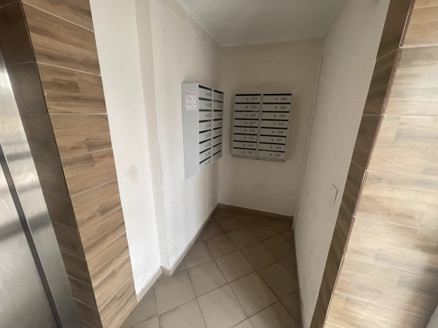 Купить двухкомнатную квартиру на улице Виктора Гакуна в Калининграде. Вариант № 337949, 31, площадь -  квм, цена 9100000 рублей