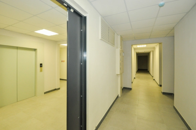 Купить трехкомнатную квартиру на вторичке на улице Октябрьская в Новосибирской области. Вариант № 2873594, 26, площадь -  квм, цена 6300000 рублей