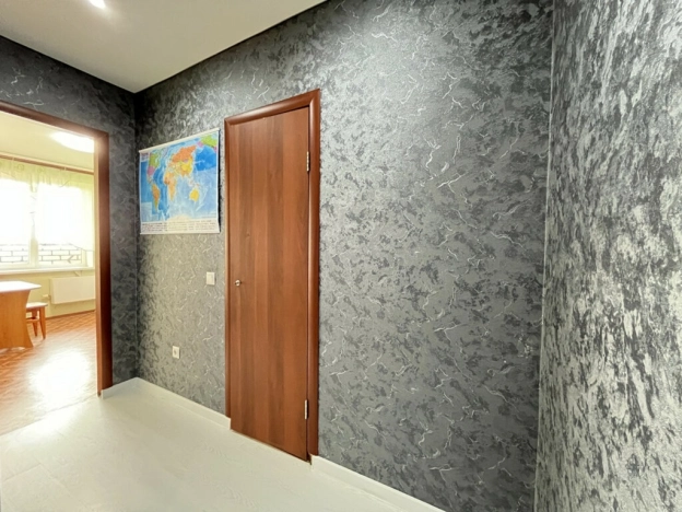 Купить однокомнатную квартиру в Воронеже. Вариант № 8336255, 6, площадь - квм, цена 4900000 рублей