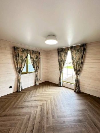 Купить дом в Микрорайоне Порт-Артур в Омске. Вариант № 1729320, 44, площадь -  квм, цена 14000000 рублей