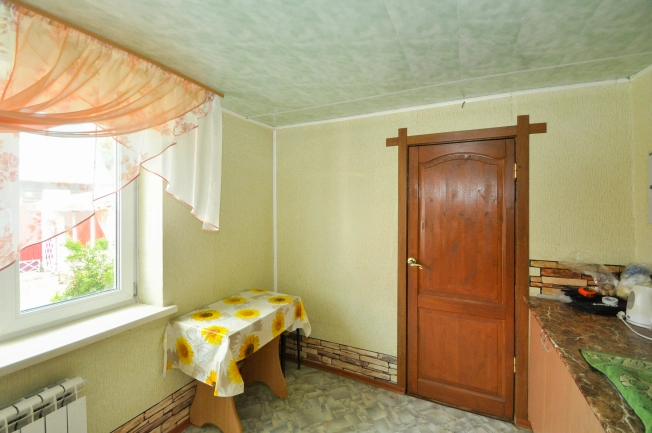 Купить дом в районе Калининский в Новосибирске. Вариант № 43514, 40, площадь -  квм, цена 11500000 рублей