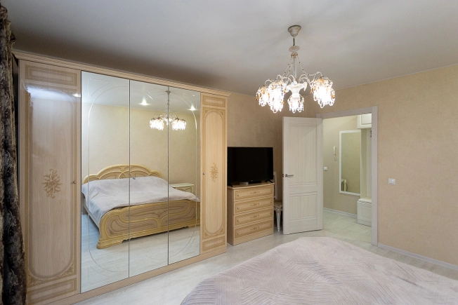 Купить квартиру на вторичке в Микрорайоне Молодёжный, село Ворша в Владимирской области. Вариант № 10280797, 23, площадь - квм, цена 10000000 рублей