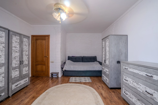 Купить квартиру в Москве. Вариант № 8860213, 2, площадь - квм, цена 12500000 рублей