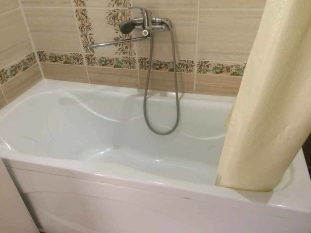 Снять квартиру в Тобольске. Вариант № 10419613, 6, площадь -  квм, цена 33000 рублей