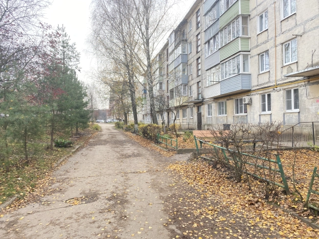 Купить четырехкомнатную квартиру в Рязанской области. Вариант № 8730238, 28, площадь -  квм, цена 2000000 рублей