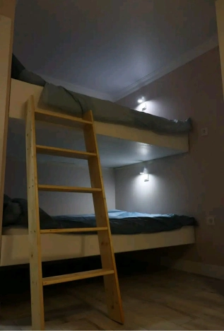 Купить квартиру в Москве. Вариант № 8807864, 7, площадь -  квм, цена 21000000 рублей