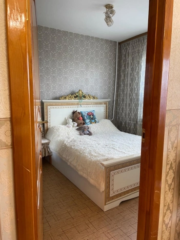 Купить трехкомнатную квартиру в районе Ленинский в Новосибирске. Вариант № 48442, 6, площадь -  квм, цена 6300000 рублей