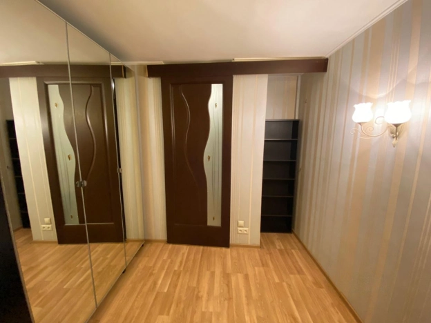 Купить квартиру в Москве. Вариант № 5922279, 10, площадь -  квм, цена 13250000 рублей