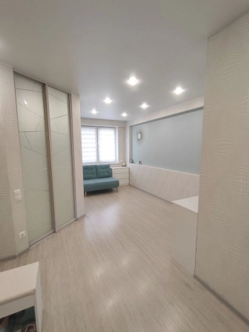 Купить двухкомнатную квартиру у метро Сходня в Химках. Вариант № 8431762, 16, площадь -  квм, цена 11400000 рублей