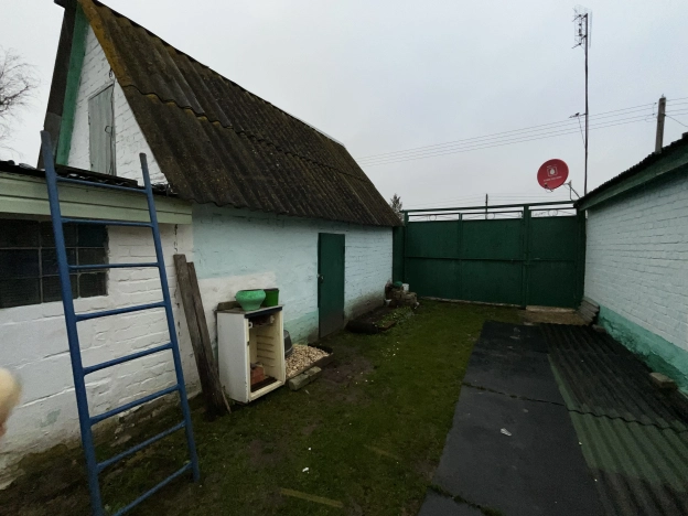 Купить дом в Рязанской области. Вариант № 10219042, 42, площадь -  квм, цена 2000000 рублей