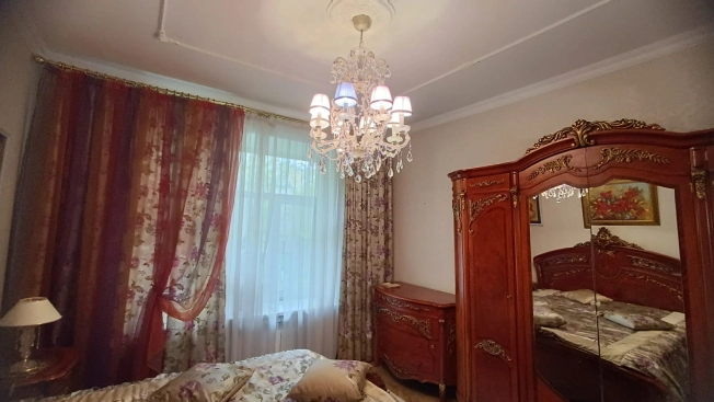 Купить квартиру в Москве. Вариант № 42762, 7, площадь - квм, цена 27500000.0000 рублей