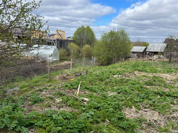 Купить земельный участок в Республике Коми. Вариант № 23105, 2, площадь -  квм, цена 2100000 рублей