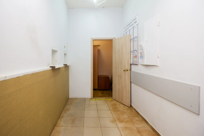 Купить коммерческую недвижимость свободного назначения у метро Бульвар Дмитрия Донского в Москве. Вариант № 8621881, 15, площадь -  квм, цена 15000000 рублей