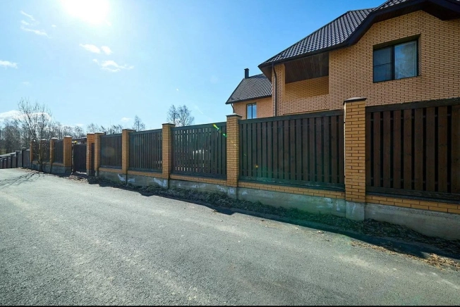 Купить дом в Санкт-Петербурге. Вариант № 7864501, 2, площадь -  квм, цена 29000000 рублей