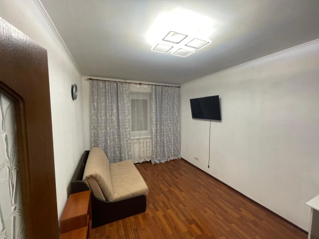 Снять квартиру в Московской области. Вариант № 8354404, 11, площадь - квм, цена 35000 рублей