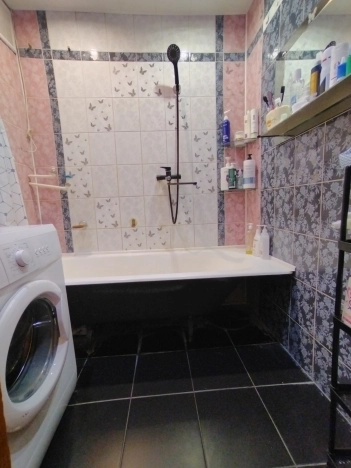 Купить двухкомнатную квартиру на улице переулок Николая Липового в Бийске. Вариант № 5921962, 12, площадь -  квм, цена 4750000 рублей