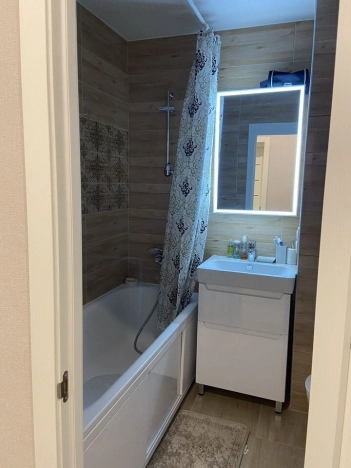 Купить однокомнатную квартиру в Москве. Вариант № 11000888, 8, площадь - квм, цена 19000000 рублей