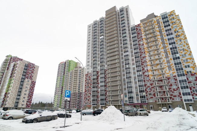 Купить трехкомнатную квартиру на улице проезд Алексея Афанасьева в Петрозаводске. Вариант № 16516, 35, площадь -  квм, цена 8750000 рублей