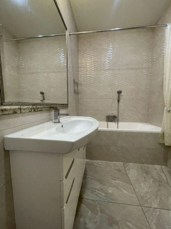 Купить квартиру в Москве. Вариант № 8550124, 15, площадь -  квм, цена 26000000 рублей