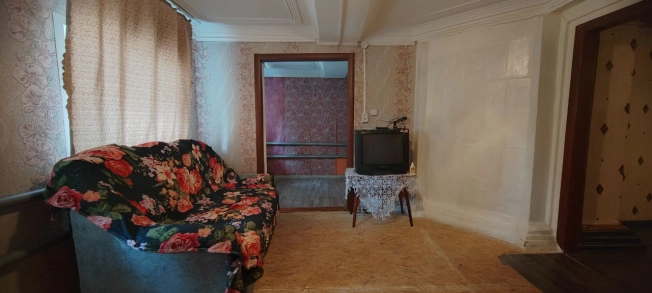 Купить двухкомнатную квартиру в Саратовской области. Вариант № 2159375, 9, площадь - квм, цена 1650000 рублей