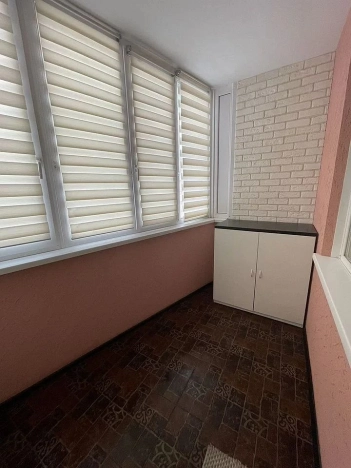 Купить трехкомнатную квартиру в Новосибирске. Вариант № 9191326, 21, площадь -  квм, цена 8700000 рублей