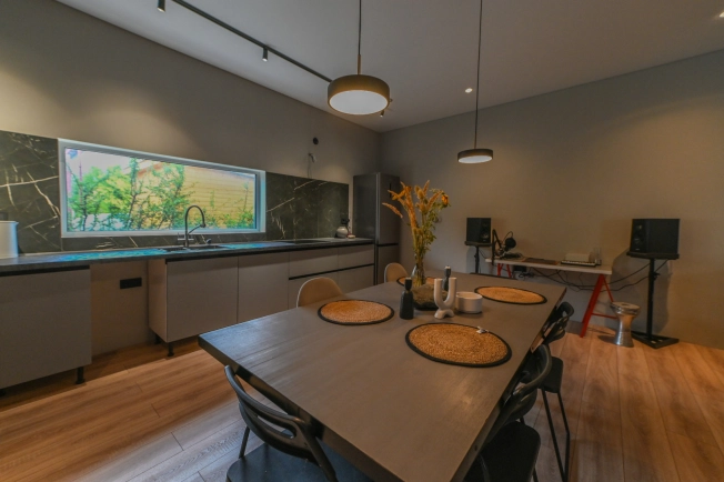 Купить дом в районе Пролетарский в Ростове-на-Дону. Вариант № 24935, 6, площадь -  квм, цена 7700000 рублей