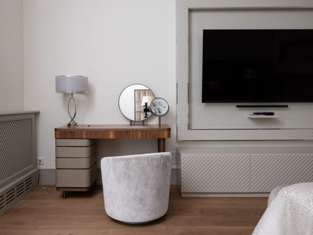 Купить квартиру в Москве. Вариант № 10443759, 32, площадь -  квм, цена 275000000 рублей