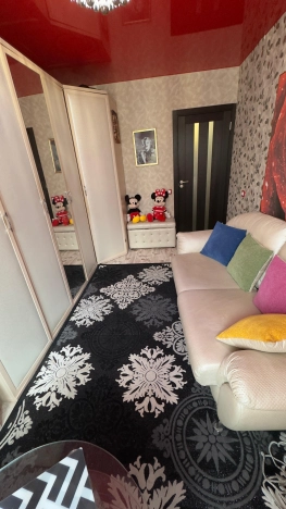 Купить квартиру в Омске. Вариант № 32671, 10, площадь -  квм, цена 10450000 рублей