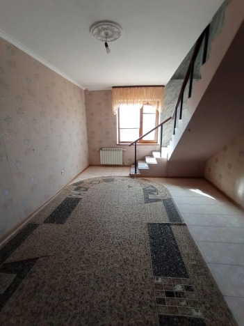 Купить дом в Элисте. Вариант № 3431534, 27, площадь -  квм, цена 13800000 рублей