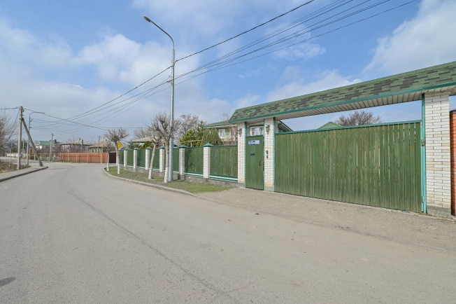 Купить дом в Новочеркасске. Вариант № 30421, 46, площадь -  квм, цена 38000000 рублей